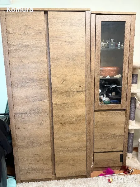 Гардероб,секция с витрина , снимка 1