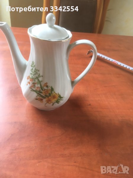 ПОРЦЕЛАН ЧАЙНИК КАНА БЪЛГАРИЯ, снимка 1