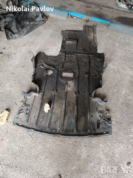 Кора под двигател и скоростна кутия за БМВ Е 91 , снимка 1