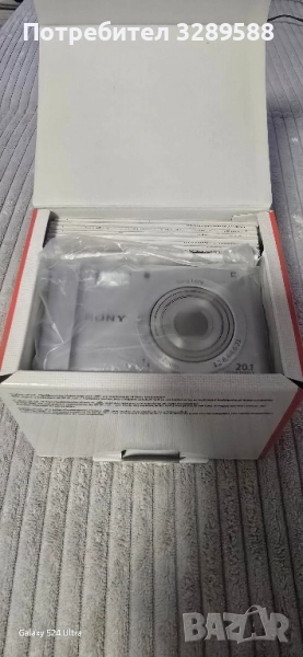 Цифров фотоапарат SONY Cyber shot DSC 800 20.1 Mega pixels - Optical zoom 5x чисто нов, снимка 1
