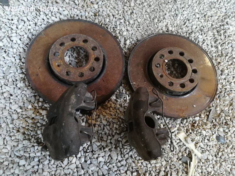 Предни спирачни апарати с дискове за Ауди А6 Ц5 Audi A6 C5, снимка 1