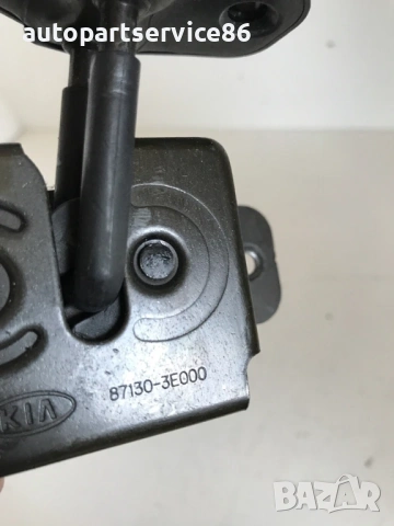 Заключващ механизъм на задното стъкло за KIA Sorento 2.5 CRDi (2002–2006) – 87130-3E000, снимка 3 - Части - 53322668