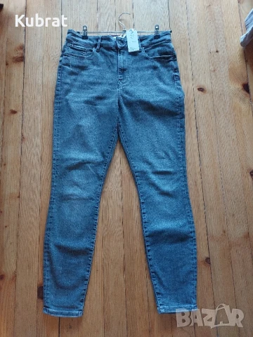 Чисто нови дамски дънки на Tommy Hilfiger 