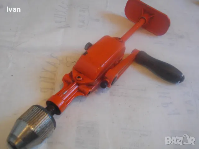 330мм ф8мм СОЦ ПОЛСКИ ПНР РЕТРО ВИНТИДЖ МАТКАП РЪЧНА ДРЕЛКА БОРМАШИНА С ОПОРНО РАМО ОТЛИЧНА , снимка 2 - Бормашини - 48304430