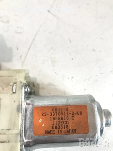 Мотор за регулиране на седалка предна дясна за Subaru Outback 2.0 дизел (2007) 1658616-C, снимка 3 - Части - 54215741