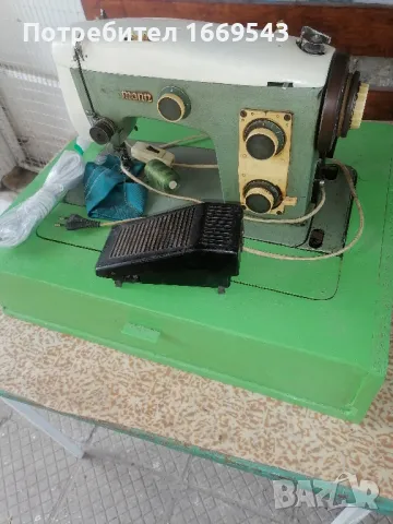 немска ретро шевна машина-Naumann, снимка 7 - Шевни машини - 49996650