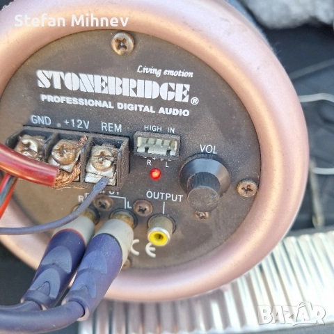 мини бас каса с усилвател, снимка 4 - Ресийвъри, усилватели, смесителни пултове - 51880885