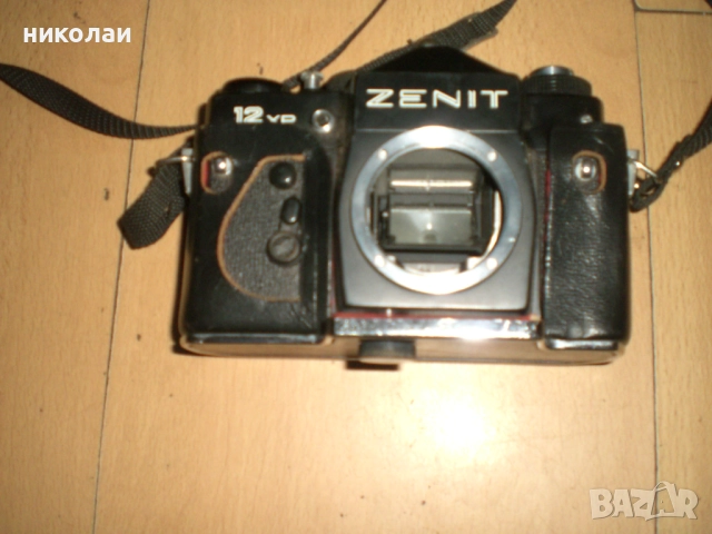 фотоапарат ZENIT 12 HP руски работи, снимка 2 - Фотоапарати - 52646187
