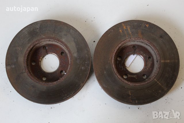 Предни спирачни дискове Форд кънект 1.8тдци 03г Ford connect 1.8tdci 2003, снимка 2 - Части - 44492932
