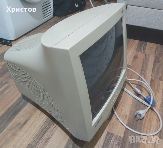 Монитор Samsung 17" с кинескоп