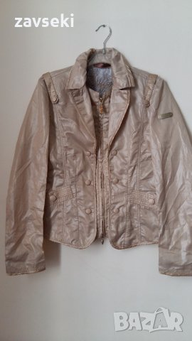 Страхотни дамски  пролетно-есенни якета , снимка 6 - Якета - 29922195