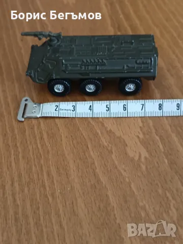 Siku 087 бронирана военна мащина