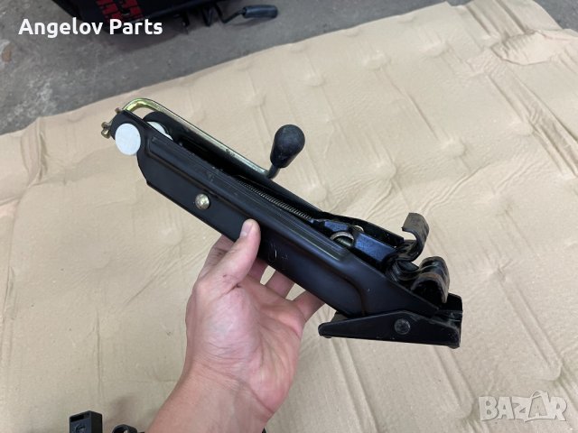 Крик за VW Golf 3 и Vento, снимка 2 - Аксесоари и консумативи - 42456871