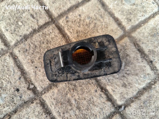 Мигач за калник Пежо 306 Peugeot 306, снимка 2 - Части - 42326450