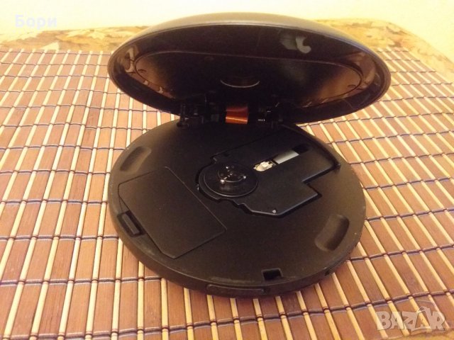 GRUNDIG CD Уокмен, снимка 5 - Плейъри, домашно кино, прожектори - 30353760