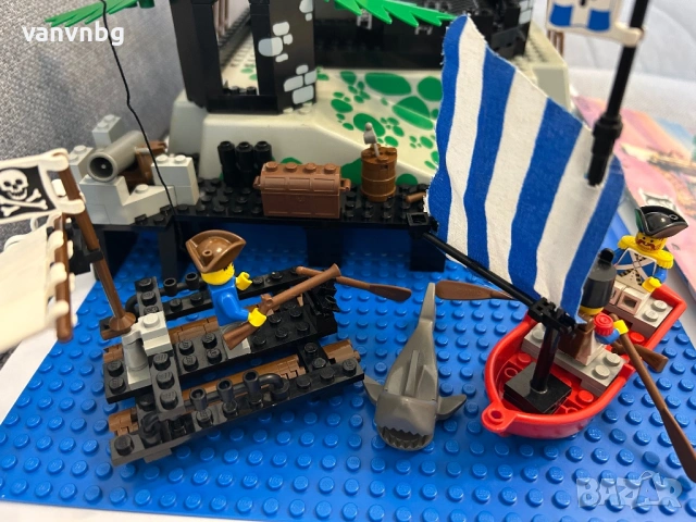 Lego Pirates Rock Island Refuge 6273, снимка 3 - Конструктори - 53981756