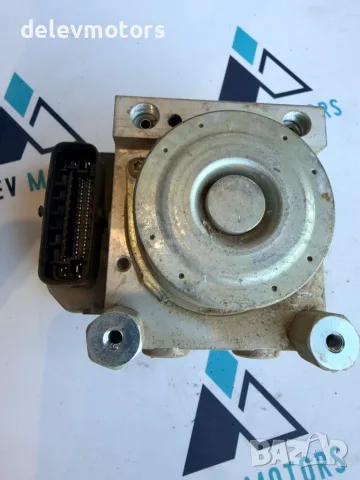 44540-71350 ABS помпа модул от Toyota Hilux Pickup 2.4 D 4WD, 150 кс., снимка 3 - Части - 55980438