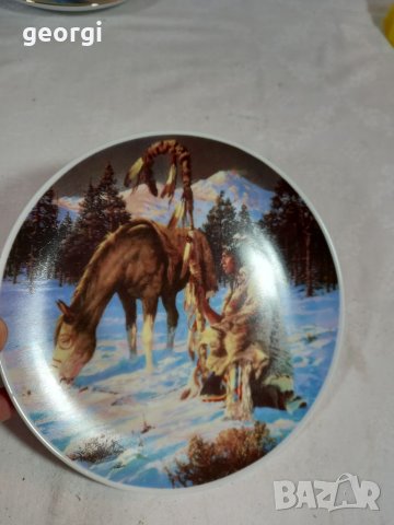 Декоративна порцеланова чиния , снимка 2 - Декорация за дома - 35432013