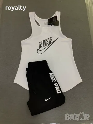 Nike дамски спортен комплект 