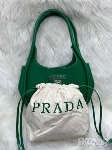 чанти prada, снимка 5 - Чанти - 51457813