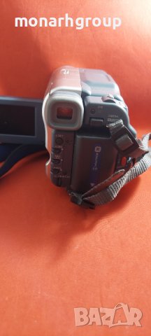 ВИДЕОКАМЕРА SONY HANDYCAM DCR-TRV255E, снимка 4 - Камери - 39911048