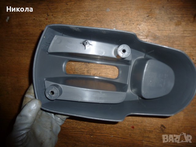 Конзола около ръчна спирачка за PEUGEOT 107 1.0, снимка 2 - Части - 37723763