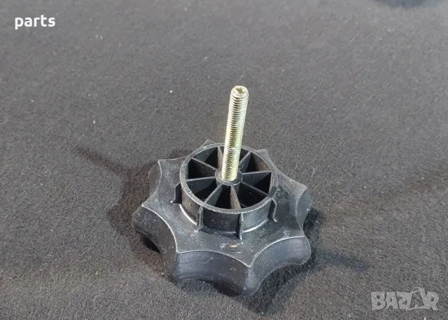 Болт Резервна Гума VW Голф 4 (2)
- Ауди А3 8L
- 1J0803899, снимка 2 - Части - 48711432