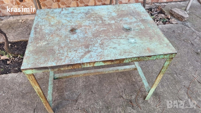 метална маса