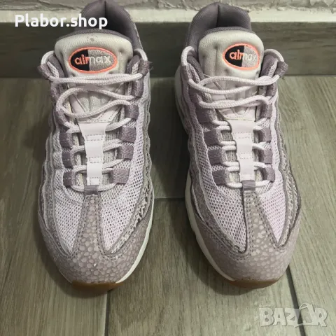 Дамски обувки Nike Air Max 95, номер 38, снимка 3 - Дамски ежедневни обувки - 49862067