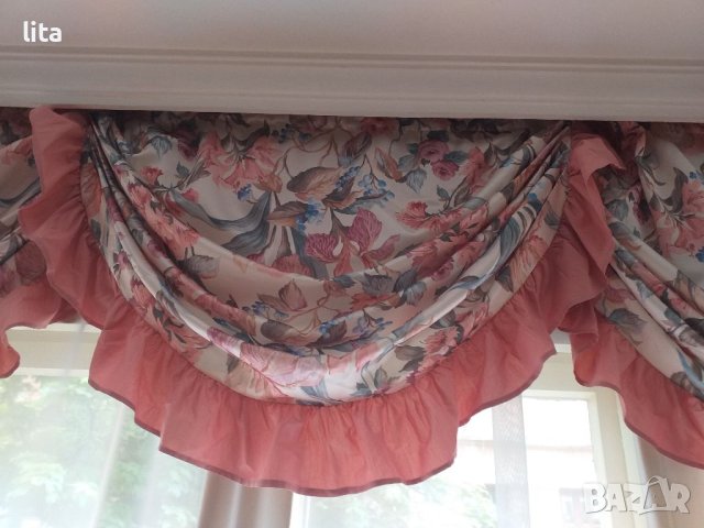 Декоративна завеса 2,70 м, снимка 2 - Пердета и завеси - 40840972