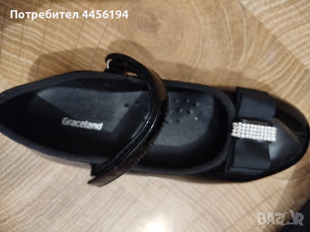 Детски обувки номер 32 , снимка 5 - Детски обувки - 52816354