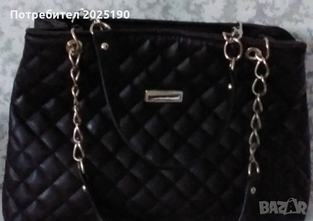 Дамска черна чанта Н&М , снимка 1 - Чанти - 42921070