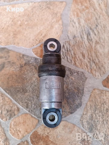 Демпер (успокойтел) за пистов ремък - BMW e46