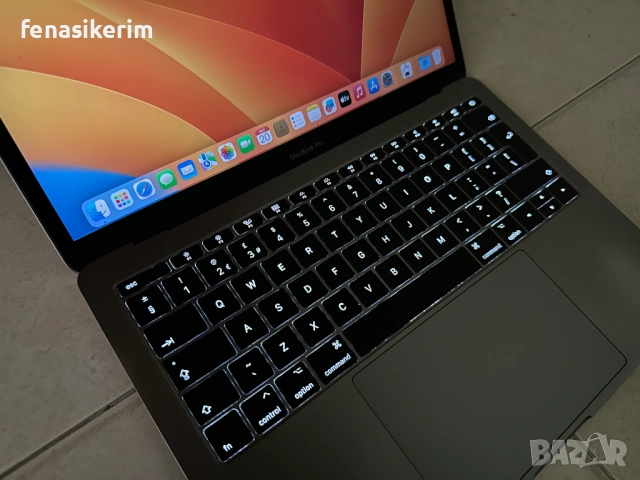 13.3' Core i7 Apple MacBook Pro Mid 2017 16GB RAM/256GB SSD/Бат 6ч, снимка 5 - Лаптопи за работа - 53015398