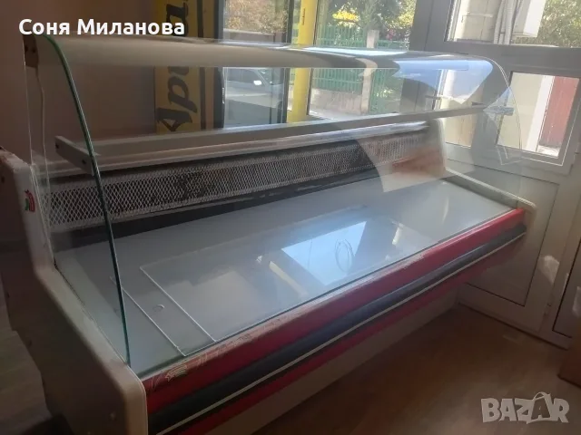 Хладилни витрини 