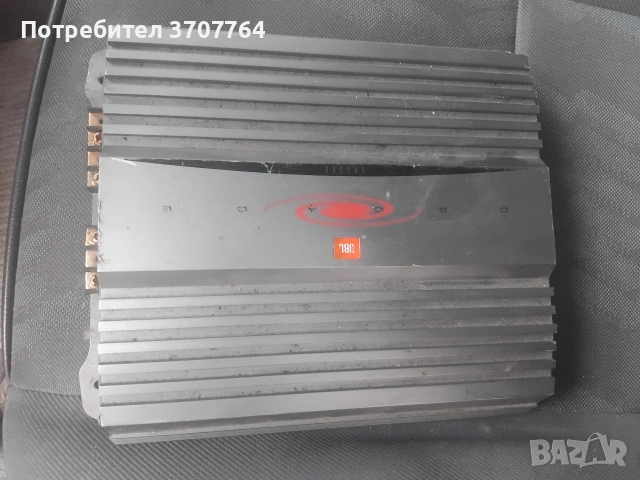 продавам усилвател за Автомобил