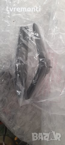 TV стойка за Телевизор CROWN модел 39J110HD, снимка 3 - Стойки, 3D очила, аксесоари - 31924693