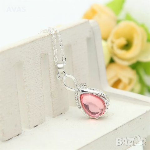 Ново колие с розова висулка капка