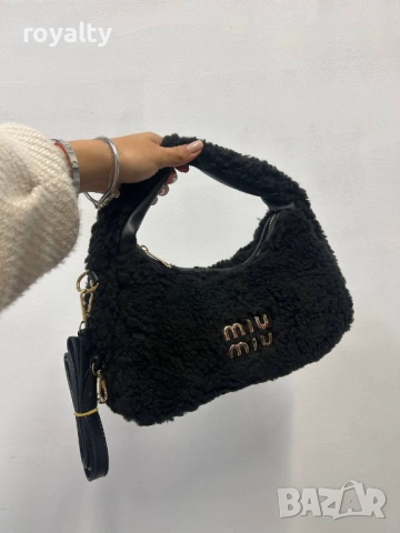 Miu Miu Черна Пухкава Дамска Чанта 