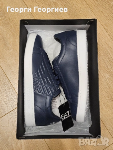 Кецове Emporio Armani номер 44, снимка 6 - Маратонки - 54357175