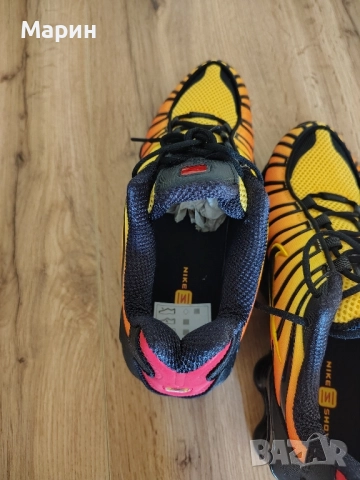 Маратонки NIKE SHOX, снимка 3 - Маратонки - 51452995