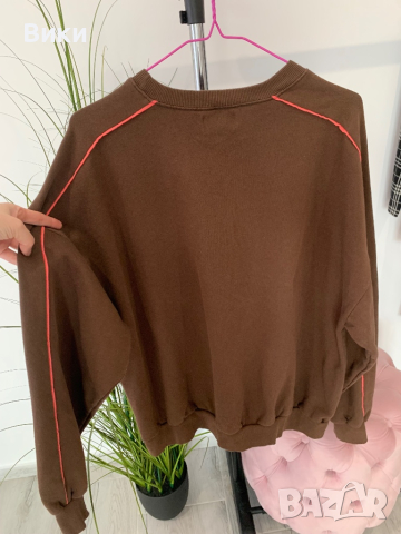 Дамски суичър в размер М нов с етикет, снимка 15 - Суичъри - 44514565