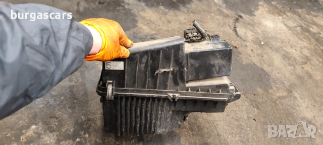 Въздушен филтър дебитомер Mazda 6 2.0D -121к.с., снимка 2 - Части - 53177213