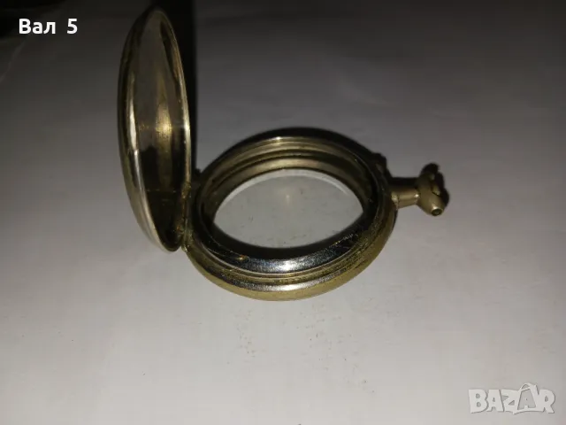 Корпус с капаци за стар джобен часовник