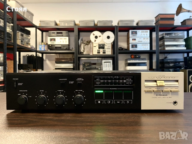 Перфектен усилвател Pioneer, снимка 3 - Ресийвъри, усилватели, смесителни пултове - 53045815