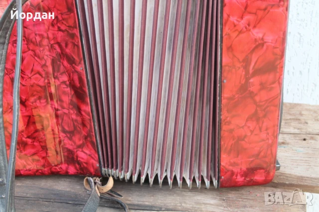 Акордеон ''Weltmaister Stela'', снимка 13 - Акордеони - 51195274