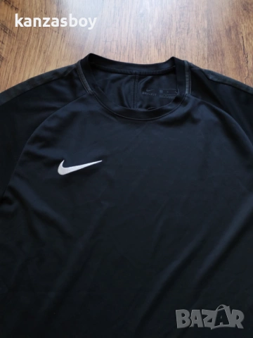 Nike Dri-Fit - страхотна мъжка тениска L, снимка 3 - Тениски - 54044972