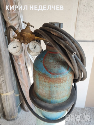 Кислородна бутилка 40 л, снимка 4 - Други машини и части - 51467617