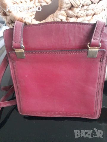 6€ ЕСТЕСТВЕНА КОЖА ЧЕРВЕНА ЧАНТА ДАМСКА   , снимка 2 - Чанти - 54029752