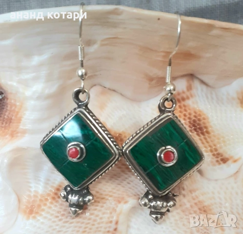 Висящи обеци от Тибет-естествени камъни-различни форми, снимка 3 - Обеци - 53226242